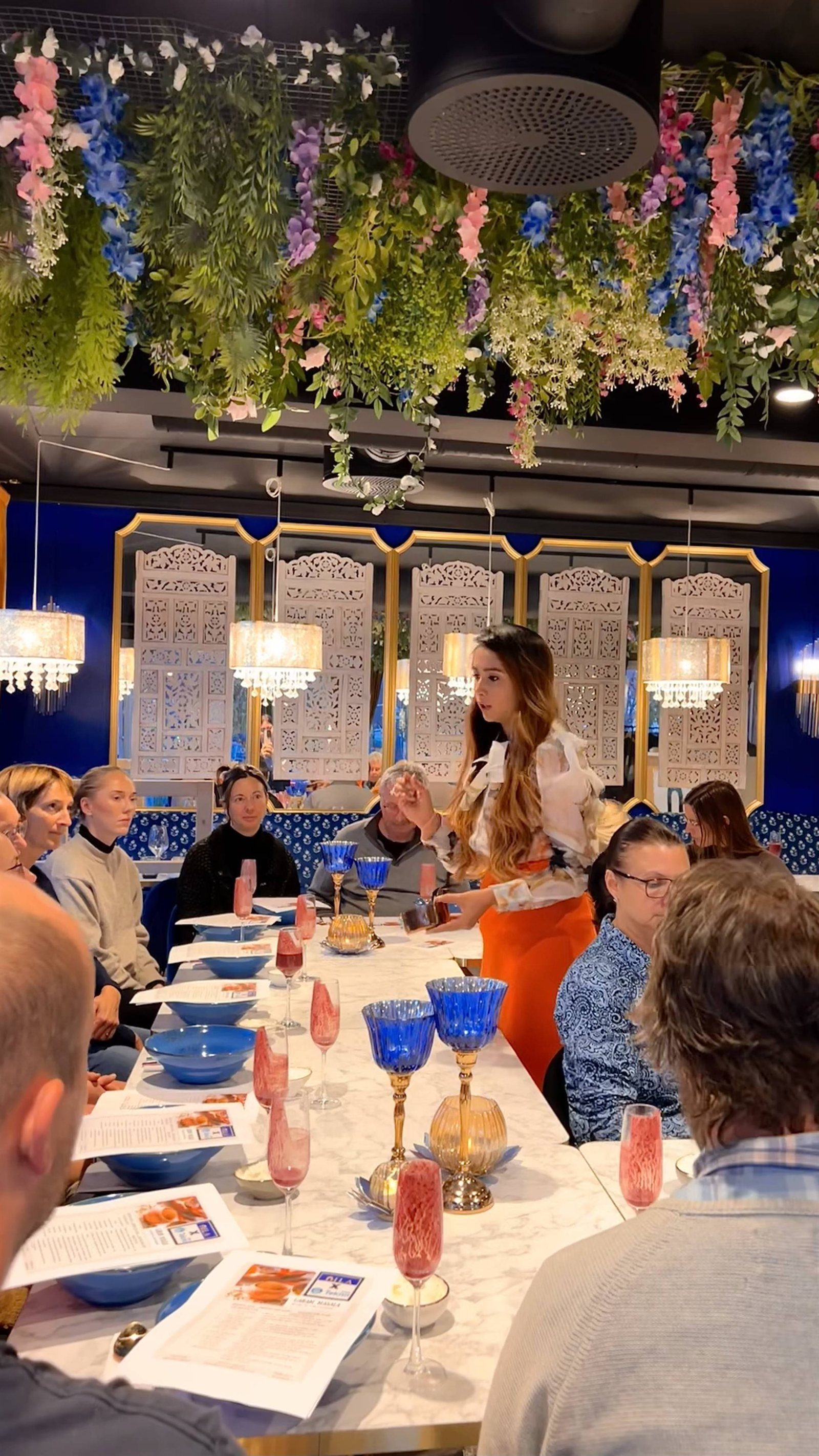 Sakirat hosting diners at Nila, Kongsberg